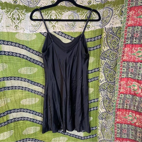 Vintage 90's Victoria's Secret Black Silk Chemise Size Medium - Picture 7 of 12